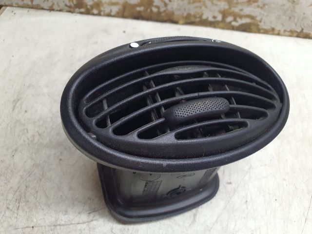 bontott FORD FOCUS I Jobb Szellőző