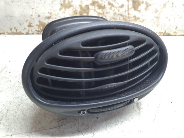 bontott FORD FOCUS I Jobb Szellőző