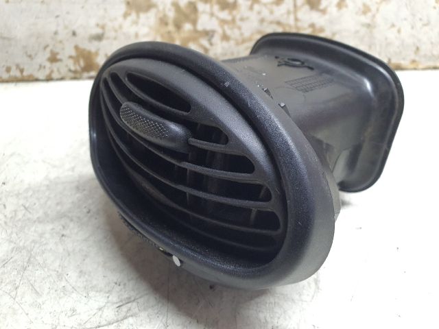 bontott FORD FOCUS I Jobb Szellőző