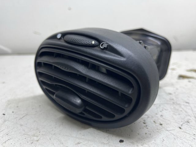 bontott FORD FOCUS I Jobb Szellőző