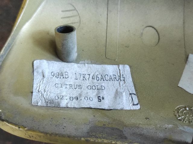 bontott FORD FOCUS I Jobb Visszapillantó Tükör Burkolat