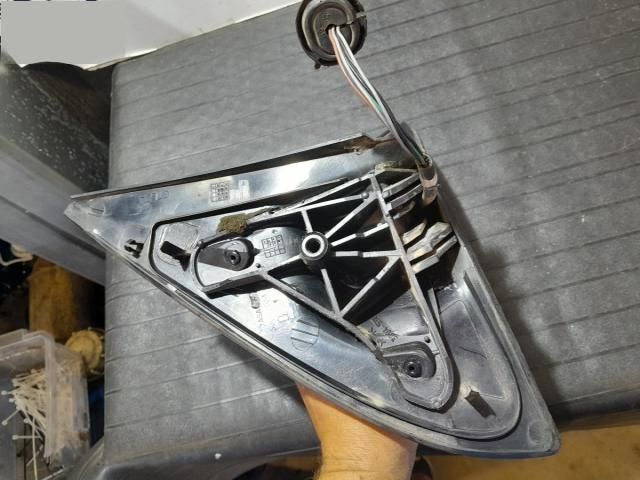 bontott FORD FOCUS I Jobb Visszapillantó Tükör (Elektromos)