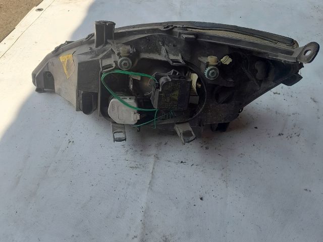 bontott FORD FOCUS I Jobb Xenon Fényszóró