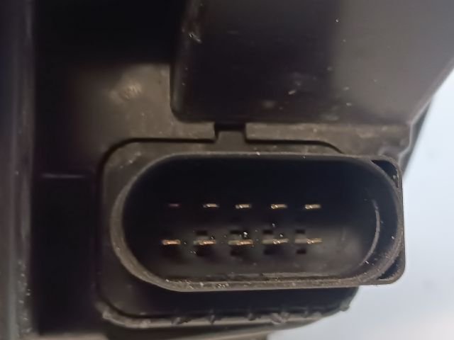 bontott FORD FOCUS I Jobb Xenon Fényszóró