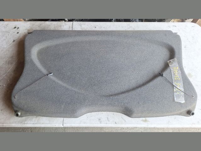 bontott FORD FOCUS I Kalaptartó