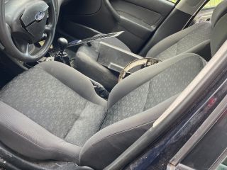 bontott FORD FOCUS I Kapaszkodó (Felső) Szett