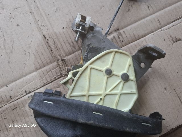 bontott FORD FOCUS I Kézifék Kar