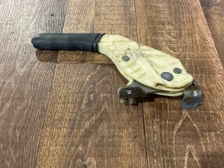 bontott FORD FOCUS I Kézifék Kar