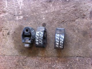 bontott FORD FOCUS I Kipufogó Tartó