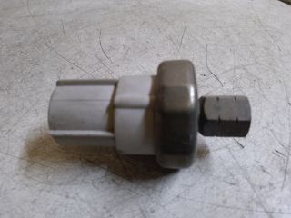 bontott FORD FOCUS I Klíma Nyomásérzékelő Kapcsoló