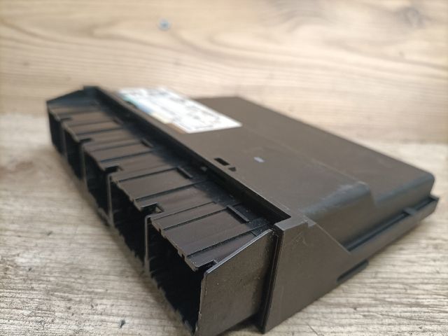 bontott FORD FOCUS I Komfort Elektronika