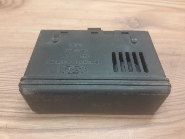 bontott FORD FOCUS I Komfort Elektronika