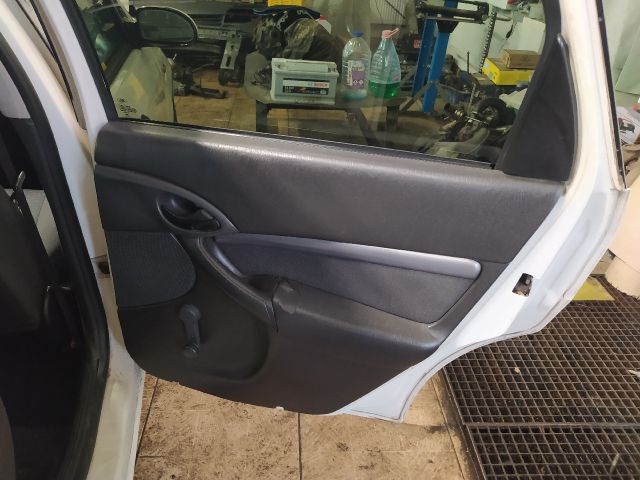 bontott FORD FOCUS I Komfort Elektronika