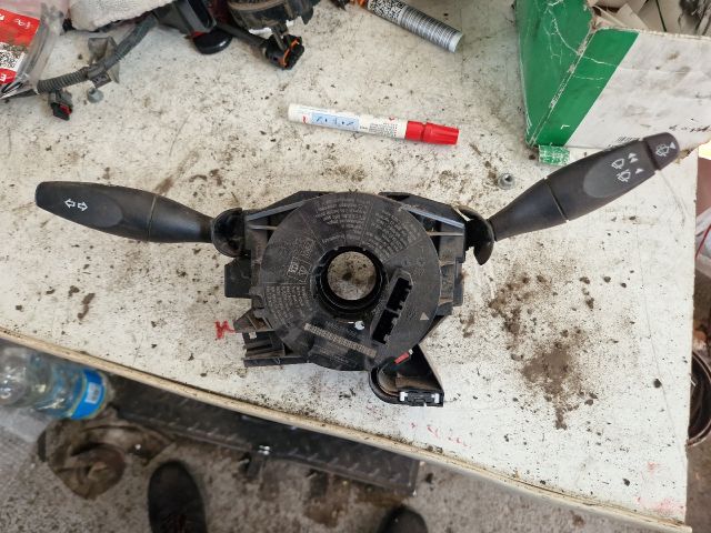 bontott FORD FOCUS I Komplett Kormánykapcsoló (Bajuszkapcsoló)