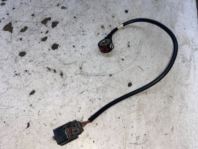 bontott FORD FOCUS I Kopogás Jeladó