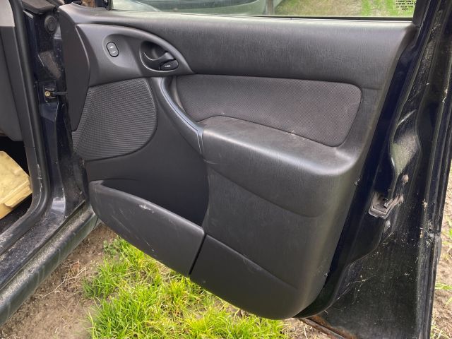 bontott FORD FOCUS I Kormánykardán
