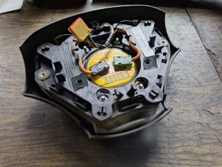 bontott FORD FOCUS I Kormánylégzsák