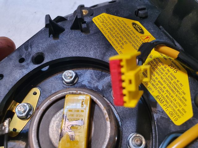 bontott FORD FOCUS I Kormánylégzsák