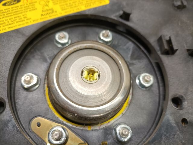 bontott FORD FOCUS I Kormánylégzsák