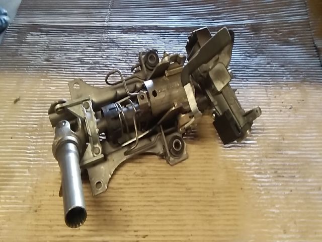 bontott FORD FOCUS I Kormányoszlop