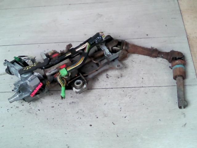 bontott FORD FOCUS I Kormányoszlop