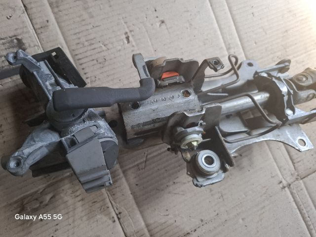 bontott FORD FOCUS I Kormányoszlop