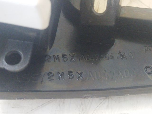 bontott FORD FOCUS I Középkonzol Keret