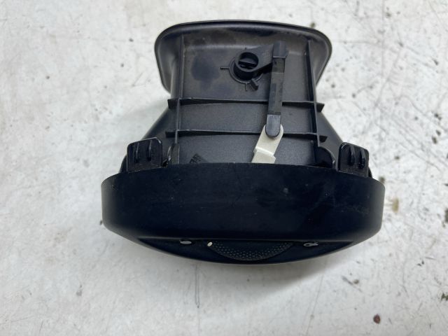 bontott FORD FOCUS I Középső Bal Szellőző