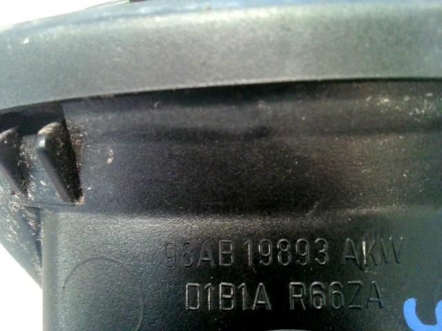 bontott FORD FOCUS I Középső Szellőző