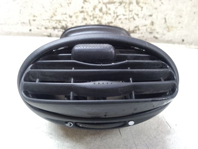 bontott FORD FOCUS I Középső Szellőző