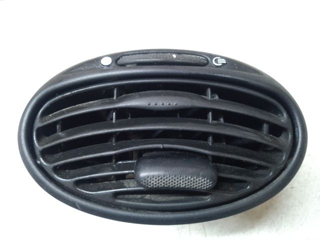 bontott FORD FOCUS I Középső Szellőző