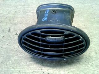 bontott FORD FOCUS I Középső Szellőző