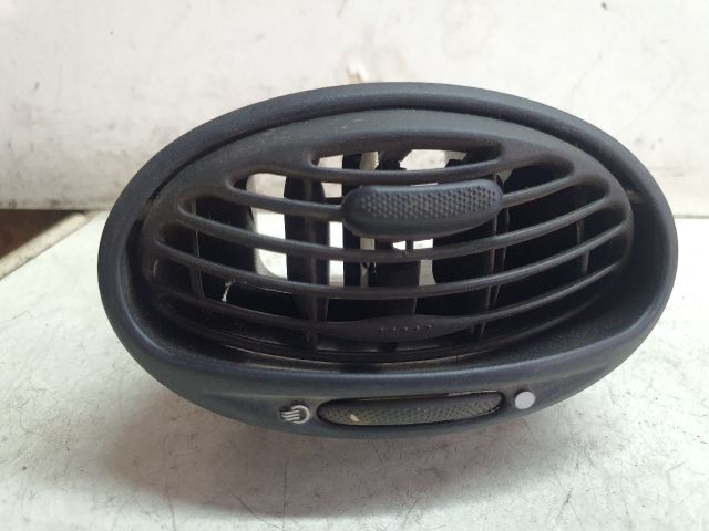 bontott FORD FOCUS I Középső Szellőző