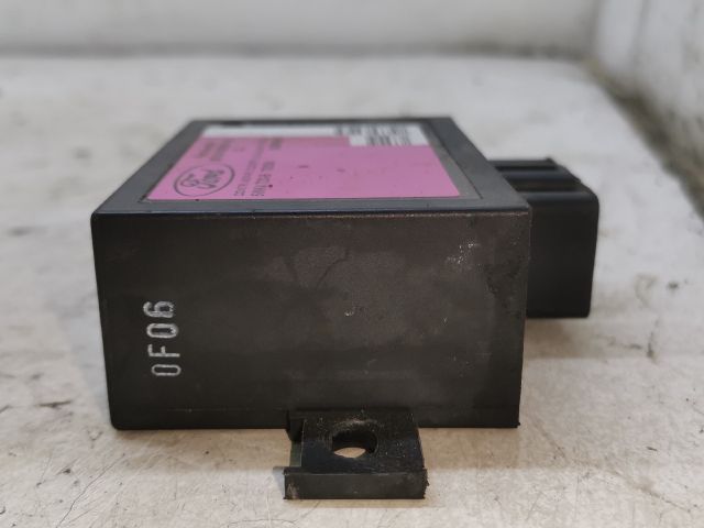 bontott FORD FOCUS I Központizár Elektronika