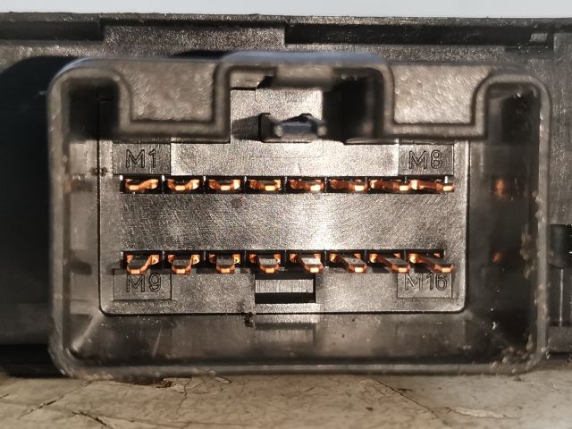 bontott FORD FOCUS I Központizár Elektronika