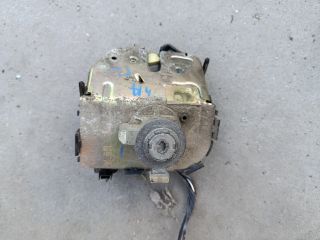 bontott FORD FOCUS I Központizár Motor Csomagtérajtó