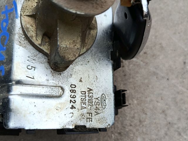 bontott FORD FOCUS I Központizár Motor Csomagtérajtó