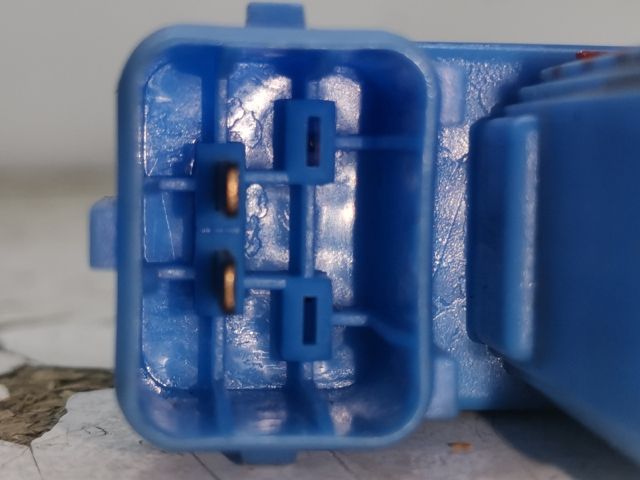 bontott FORD FOCUS I Kuplung Pedál Kapcsoló