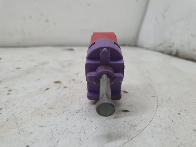 bontott FORD FOCUS I Kuplung Pedál Kapcsoló