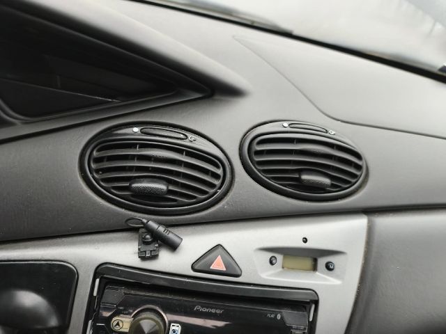 bontott FORD FOCUS I Kürt