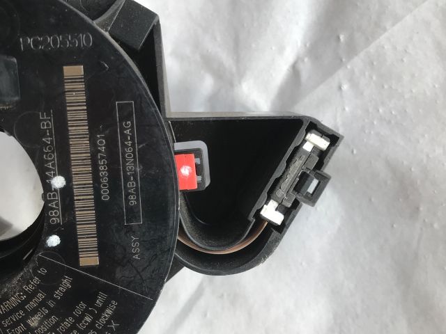 bontott FORD FOCUS I Légzsák Átvezető Szalagkábel