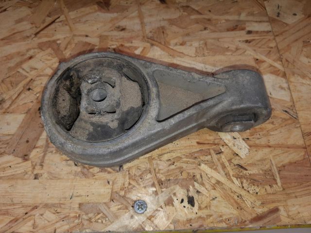 bontott FORD FOCUS I Motor Tartó Bak (Pozíciófüggetlen)