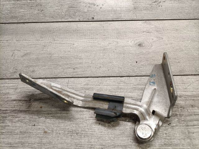 bontott FORD FOCUS I Motorháztető Bal Zsanér