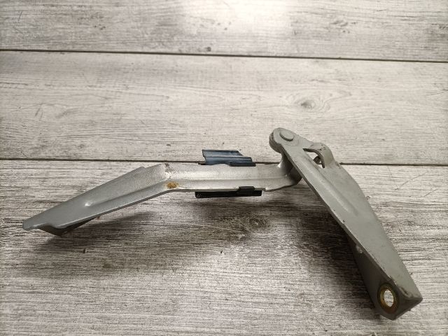 bontott FORD FOCUS I Motorháztető Bal Zsanér