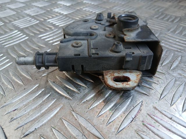 bontott FORD FOCUS I Motorháztető Zárszerkezet