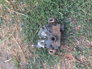 bontott FORD FOCUS I Motorháztető Zárszerkezet