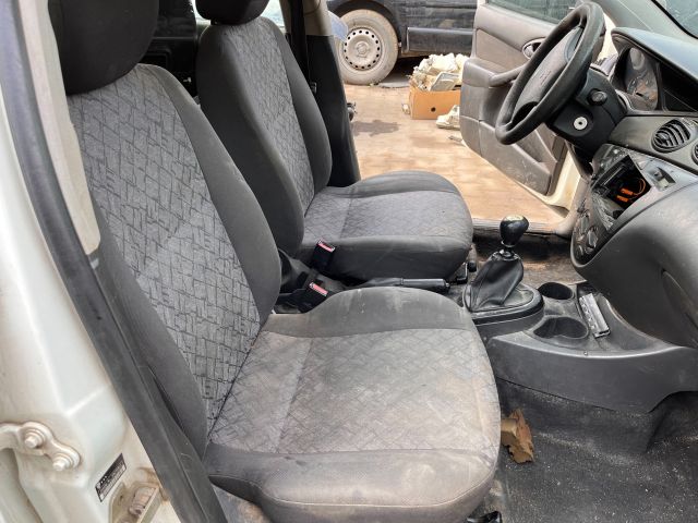 bontott FORD FOCUS I Műszerfal Héj