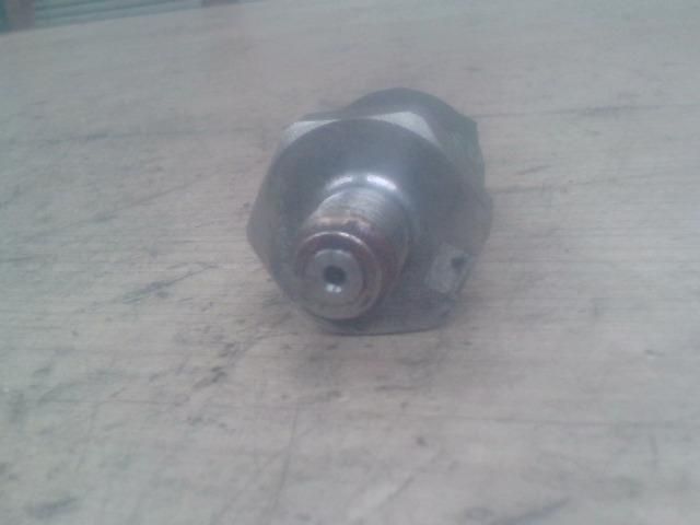 bontott FORD FOCUS I Nyomásszabályzó Szelep