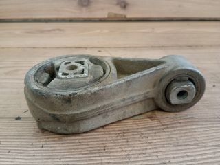 bontott FORD FOCUS I Nyomatéktartó Bak