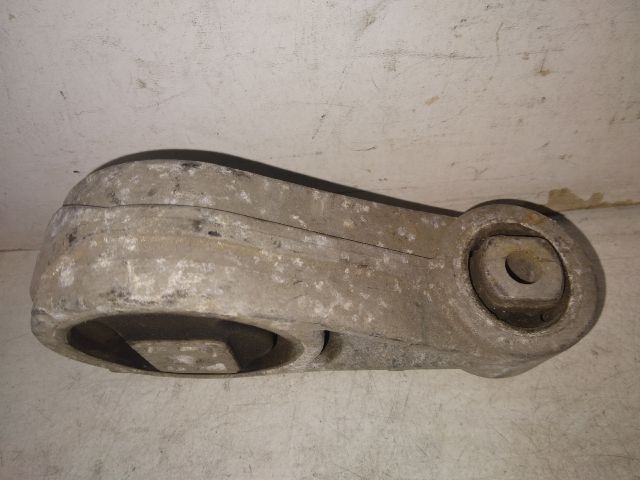 bontott FORD FOCUS I Nyomatéktartó Bak